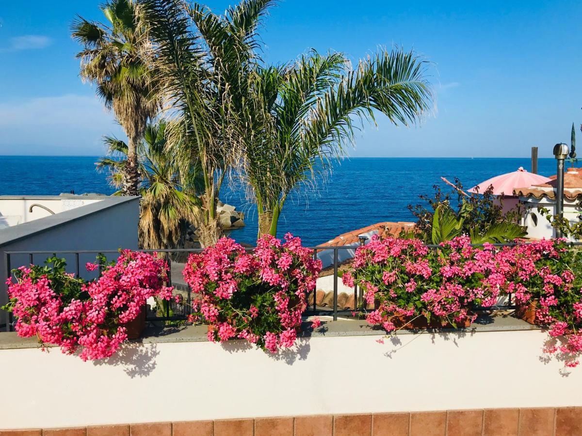 فيلا Blue54 - Pozzillo Sul Mare Fra L'Etna E Taormina المظهر الخارجي الصورة